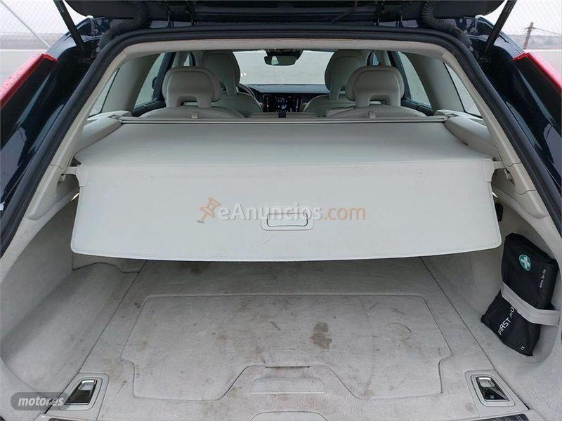 Volvo V 90 2.0 T5 Inscription Auto de 2017 con 122.463 Km por 27.500 EUR. en Almeria