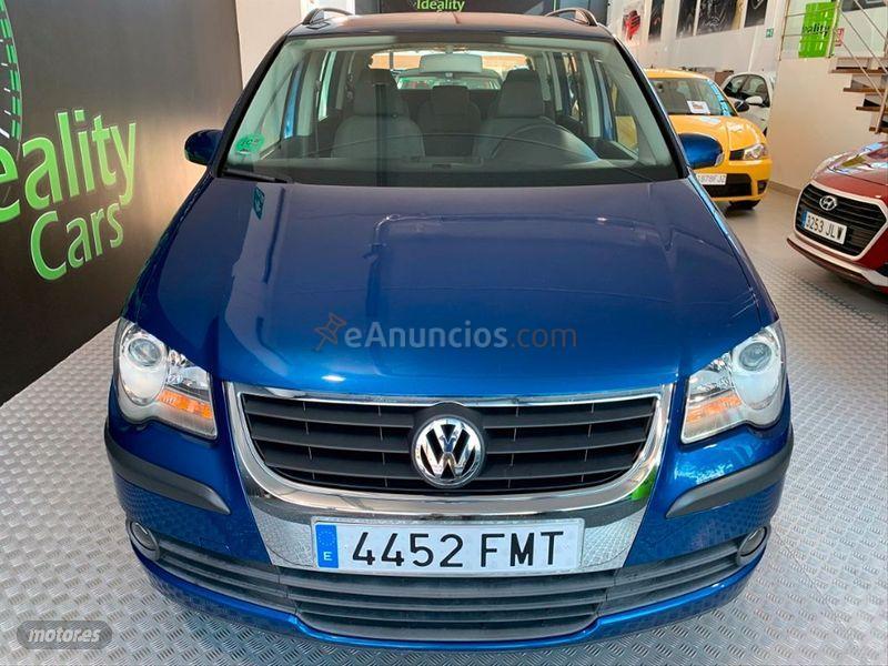 Volkswagen Touran 1.6 102 Traveller de 2007 con 176.000 Km por 7.990 EUR. en Madrid