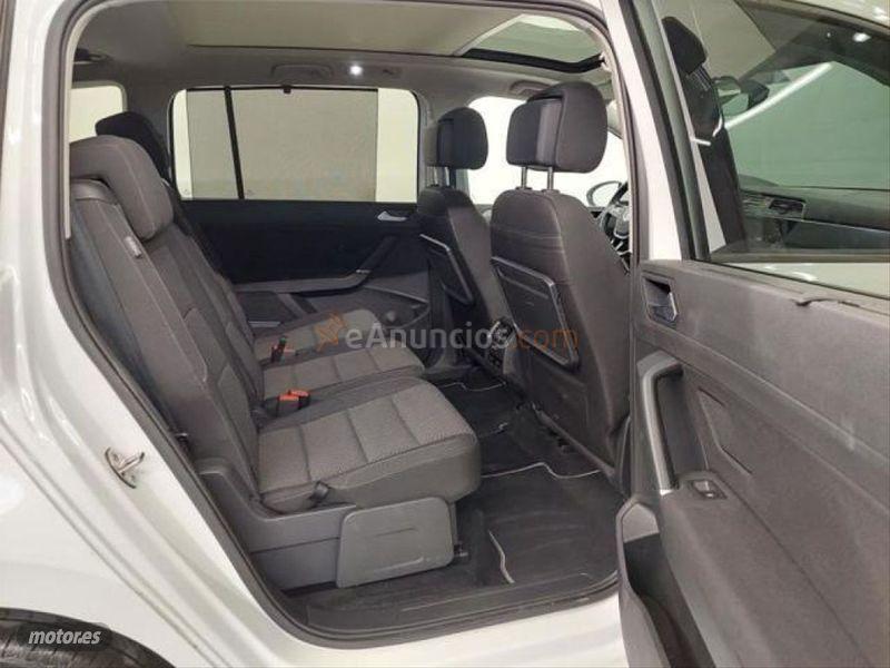 Volkswagen Touran Advance 2.0 TDI 110kW 150CV DSG de 2021 con 33.333 Km por 34.900 EUR. en Burgos