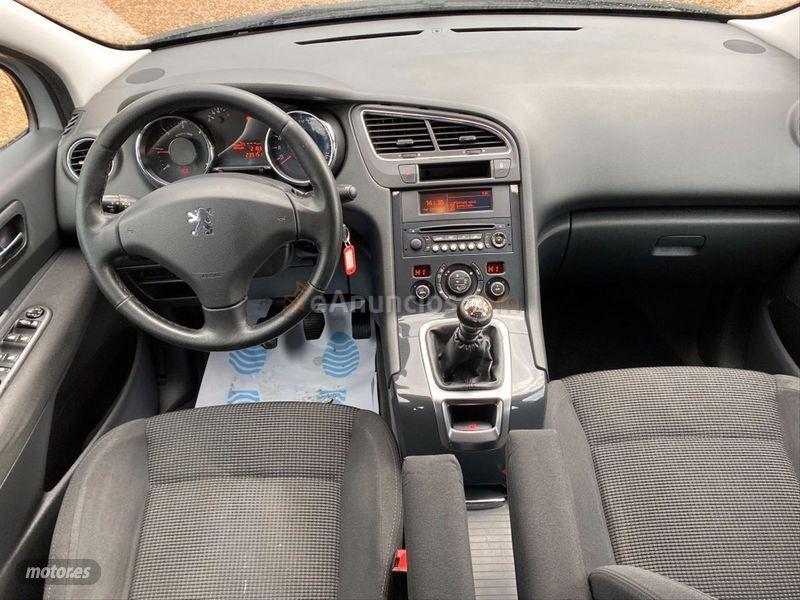 Peugeot 5008 Active 2.0 HDI 150 FAP de 2012 con 239.151 Km por 8.900 EUR. en Badajoz