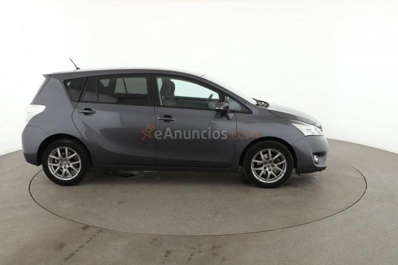 Toyota Verso 1.6 Advance