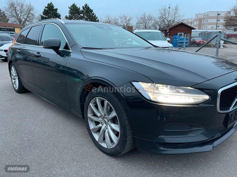 Volvo V 90 2.0 D3 Momentum Auto de 2018 con 148.000 Km por 24.950 EUR. en Toledo