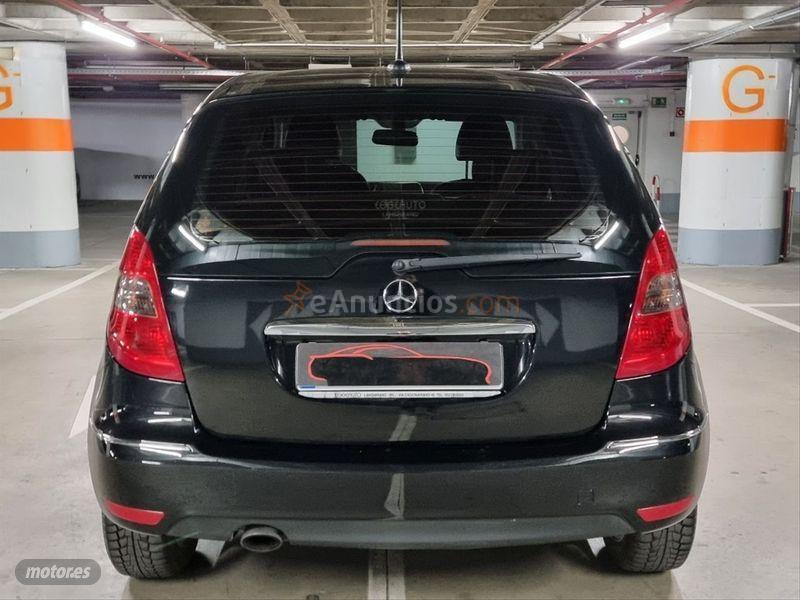 Mercedes Clase A A 160 BE de 2010 con 198.000 Km por 6.450 EUR. en Madrid