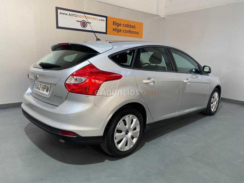 Ford Focus 1.6 125cv gasolina trend 