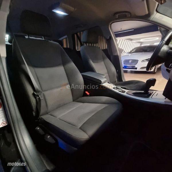 BMW Serie 3 320D TOURING de 2012 con 179.000 Km por 12.000 EUR. en Sevilla