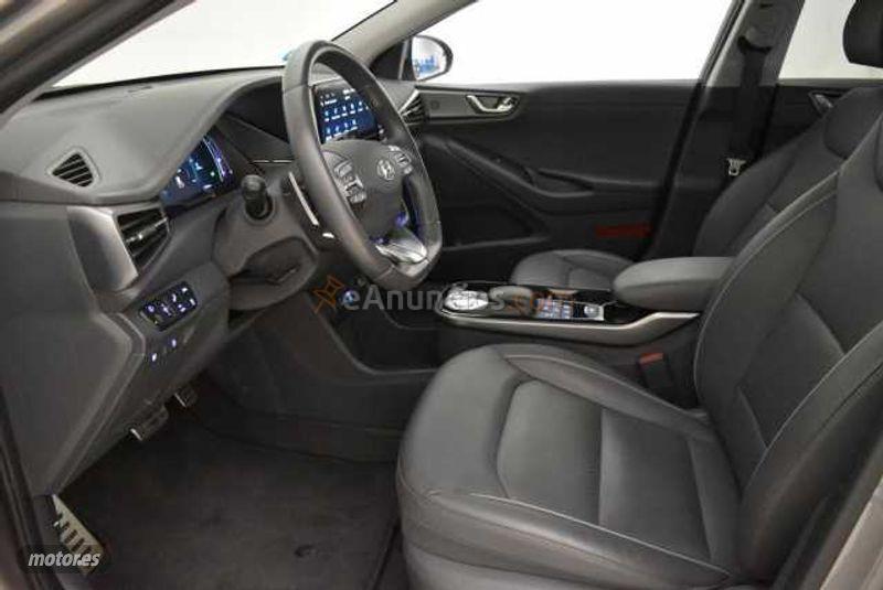 Hyundai Ioniq IONIQ FL EV 5P 100kW STYLE de 2019 con 12.163 Km por 26.500 EUR. en Cadiz
