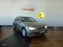 Mercedes Clase C C 200 K ELEGANCE de 2004 con 73.700 Km por 6.990 EUR. en Madrid