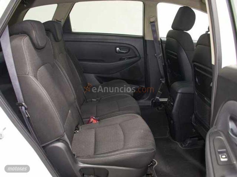 Kia Carens 1.6 GDi Drive 135 de 2018 con 45.000 Km por 17.900 EUR. en Cadiz