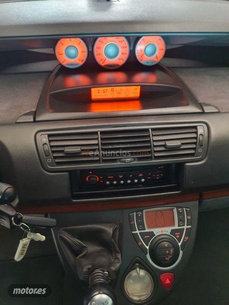 Citroen C8 2.2 HDi 16v Premier II de 2006 con 148.000 Km por 4.900 EUR. en Badajoz