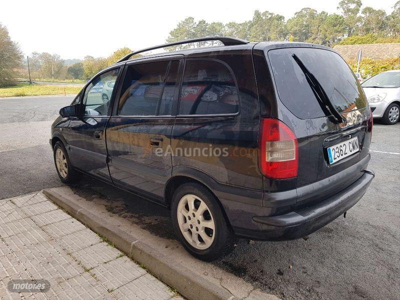Opel Zafira 2.0 Dti 16v Club de 2003 con 242.000 Km por 1.500 EUR. en La Coruna