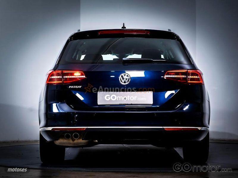 Volkswagen Passat Sport 2.0 TDI 140kW 190CV DSG Variant de 2017 con 68.000 Km por 25.990 EUR. en Tarragona