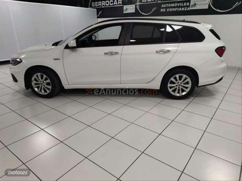 Fiat Tipo 1.3 Easy 70kW 95CV diesel Mjet. SW de 2018 con 31.514 Km por 13.940 EUR. en Sevilla