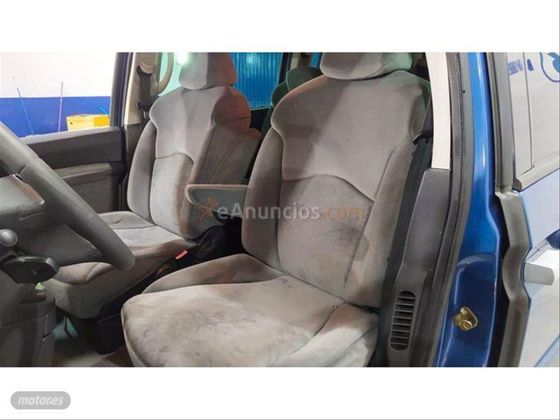 Citroen C8 2.2 HDi 16v Exclusive de 2005 con 179.000 Km por 5.900 EUR. en Madrid