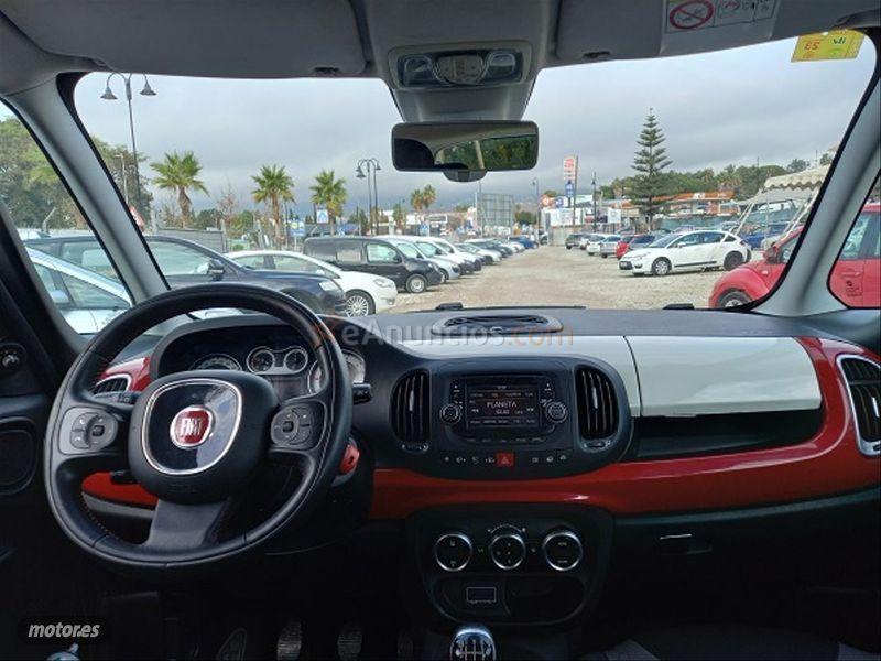 Fiat 500L Urban 1.6 16v Multijet II 105CV SS de 2015 con 156.000 Km por 9.500 EUR. en Malaga