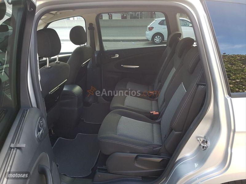 Ford S-Max 2.0 TDCi 140cv Limited Edition de 2015 con 141.000 Km por 14.450 EUR. en Toledo