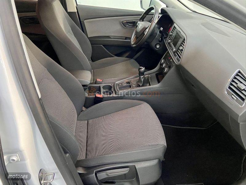 Seat Leon ST 1.6 TDI 110cv StSp Style de 2016 con 179.000 Km por 8.900 EUR. en Sevilla