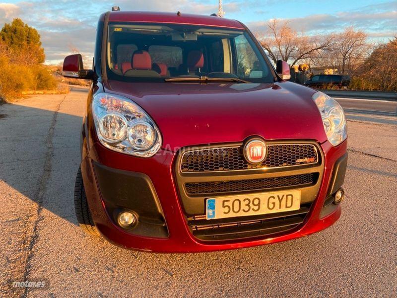 Fiat Doblo Panorama Emotion 2.0 Multijet 135cv de 2010 con 160.000 Km por 6.800 EUR. en Madrid
