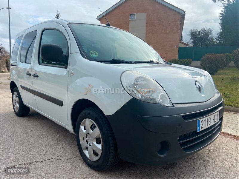 Renault Kangoo Combi Expression 2011 dCi 90 E5 de 2011 con 230.000 Km por 4.990 EUR. en Madrid