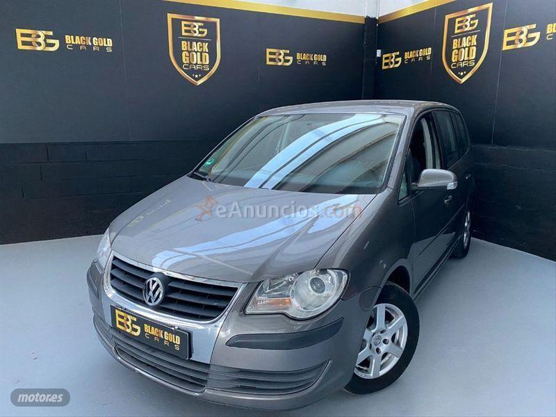 Volkswagen Touran 1.9 TDI 105cv Edition de 2008 con 233.000 Km por 6.490 EUR. en Madrid