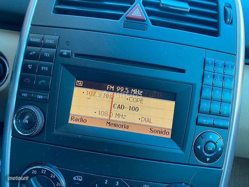 Mercedes Clase A A 180 BE de 2011 con 86.000 Km por 9.900 EUR. en Madrid