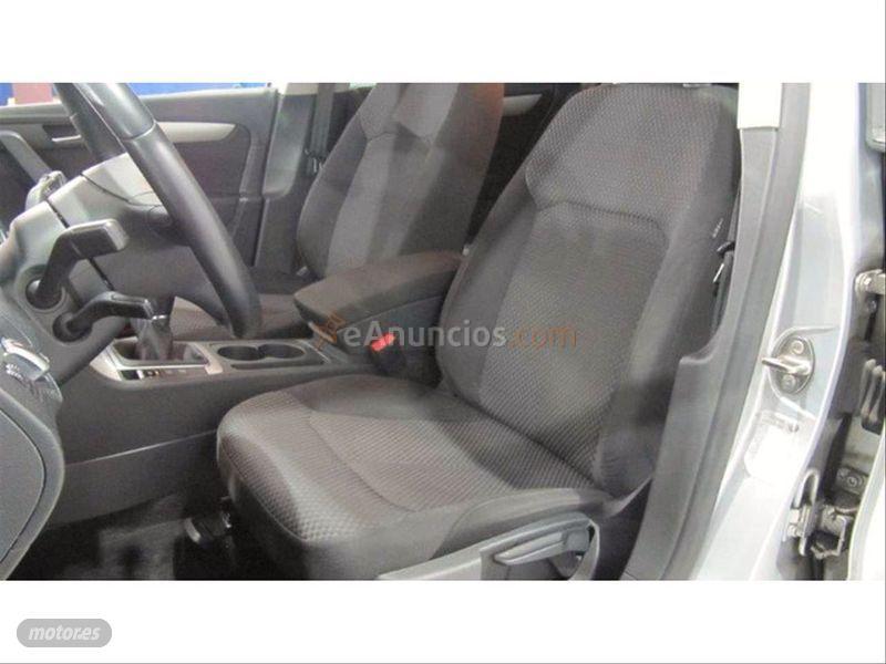 Volkswagen Passat Variant 1.6 TDI 105cv Edition BMot Tech de 2014 con 179.000 Km por 9.500 EUR. en Madrid