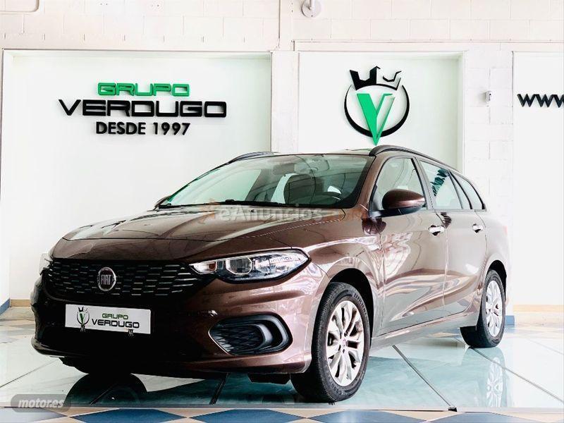 Fiat Tipo SW 1.3 Multijet 70kW 95CV Lounge de 2019 con 28.000 Km por 13.500 EUR. en Badajoz