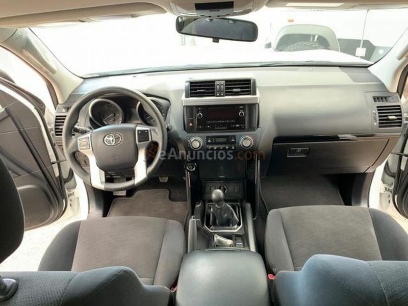 Toyota Land Cruiser Land Cruiser D-4D GX 