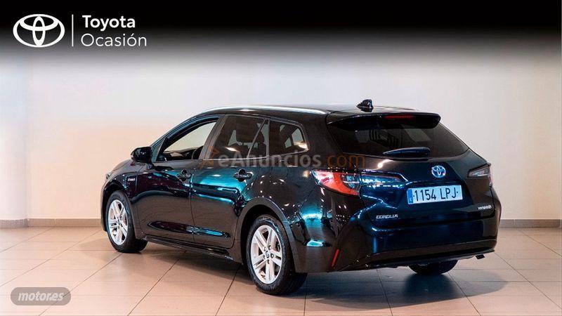 Toyota Corolla 1.8 125H ACTIVE TECH ECVT TOU SPORT de 2021 con 8.914 Km por 21.900 EUR. en Cadiz