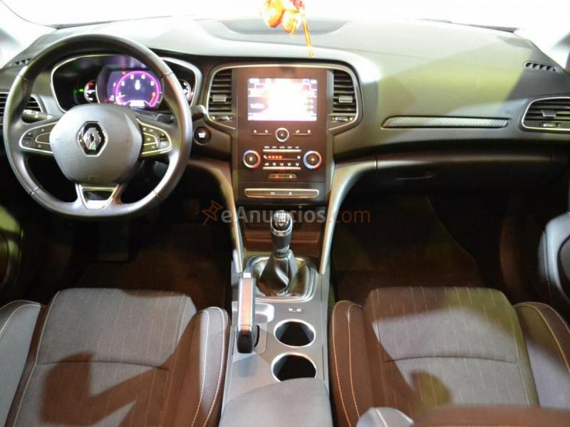 Renault Megane Limited Tce GPF 103kW (140CV) EDC - 18