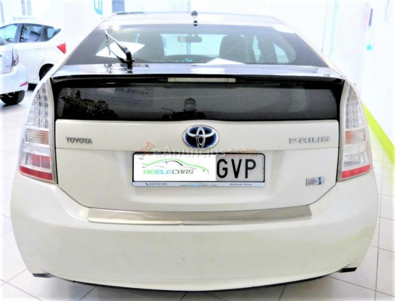 Toyota Prius 1.8 HIBRIDO 