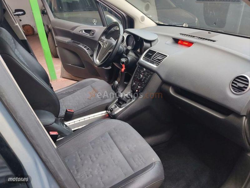 Opel Meriva 1.7 CDTI 110 CV Enjoy de 2011 con 150.000 Km por 5.500 EUR. en Madrid