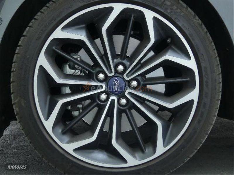 Ford Focus 1.5 Ecoboost 110kW STLine Auto SportBr de 2020 con 14.900 Km por 27.765 EUR. en Salamanca