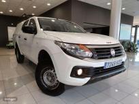 Mitsubishi L 200 DC 250 DID MPro de 2017 con 140.000 Km por 19.490 EUR. en Madrid