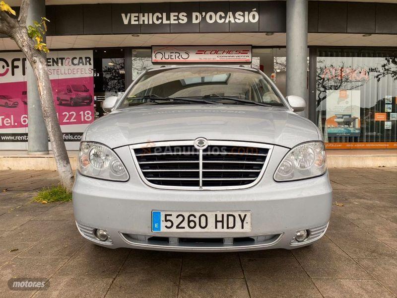 Ssangyong Rodius 270Xdi Premium de 2011 con 142.000 Km por 9.990 EUR. en Barcelona