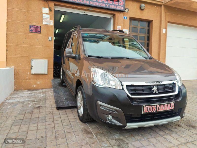 Peugeot Partner TEPEE Outdoor 1.6 BlueHDi 100 de 2016 con 46.000 Km por 13.590 EUR. en Las Palmas