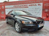 Volvo C 70 D5 Momentum de 2007 con 223.000 Km por 6.300 EUR. en Madrid