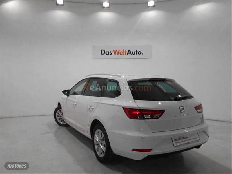 Seat Leon ST 1.6 TDI 85kW 115CV StSp Style de 2019 con 93.775 Km por 15.900 EUR. en Granada