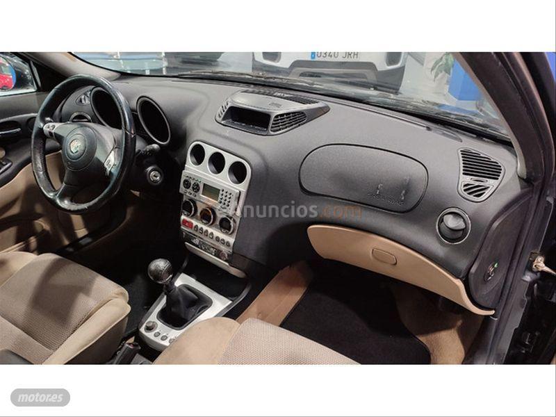Alfa Romeo 156 1.9 JTD Impression Sportwagon de 2004 con 209.000 Km por 3.500 EUR. en Madrid