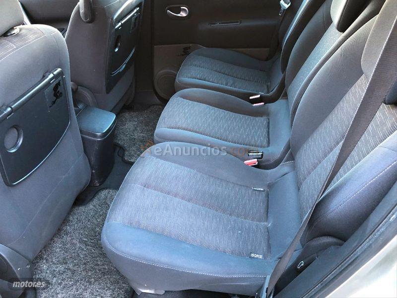 Renault Grand Scenic Dynamique 7 plazas 1.9dCi EU4 de 2007 con 300.000 Km por 3.000 EUR. en Valladolid