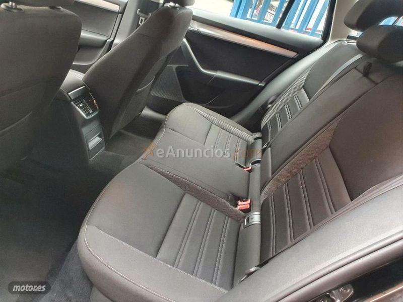 Skoda Octavia Combi 1.6 TDI CR 85KW 115CV Ambition de 2018 con 139.000 Km por 13.999 EUR. en Madrid
