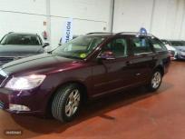 Skoda Octavia Combi 2.0 TDI Executive de 2010 con 154.000 Km por 8.999 EUR. en Madrid