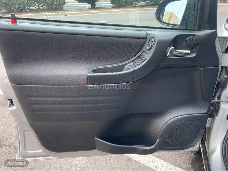 Opel Zafira 2.0 Dti 16v Club de 2005 con 210.000 Km por 2.990 EUR. en Lleida