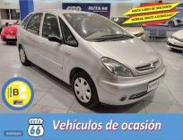 Citroen Xsara Picasso 1.8 16V de 2001 con 105.000 Km por 3.300 EUR. en Madrid