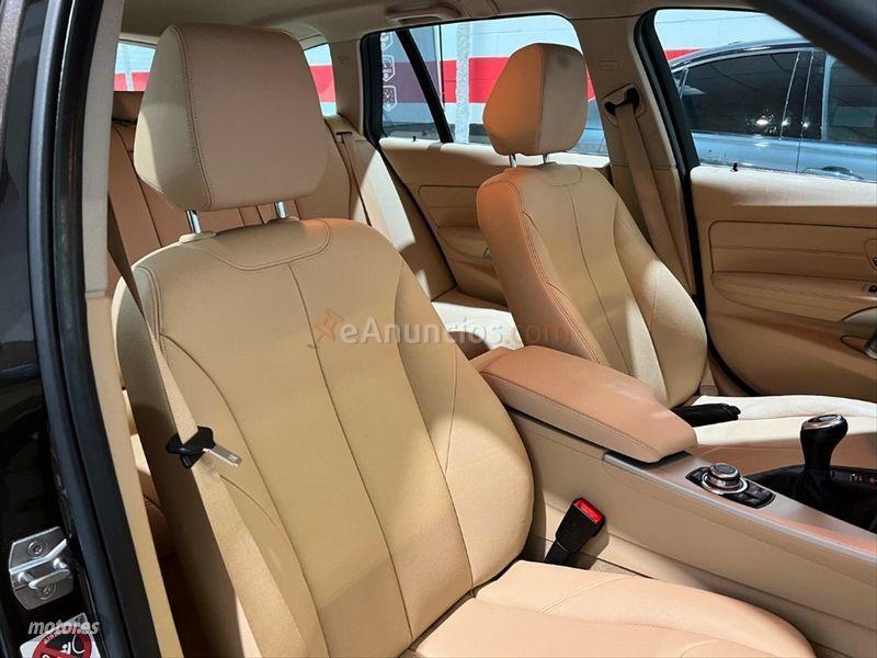 BMW Serie 3 316d Touring de 2016 con 139.000 Km por 15.990 EUR. en Sevilla