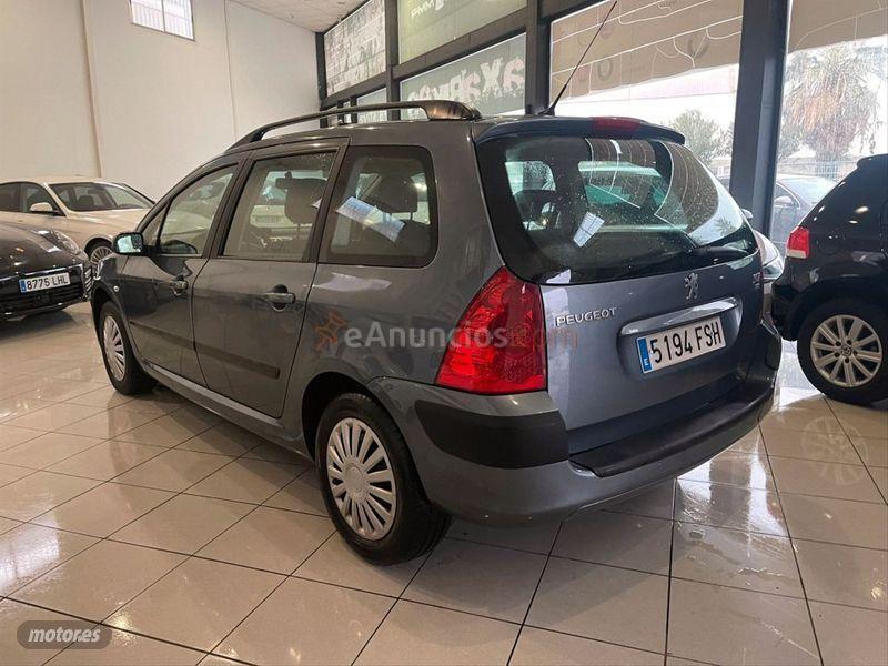 Peugeot 307 SW 1.6 HDi 90 DSign de 2008 con 250.133 Km por 2.499 EUR. en Sevilla