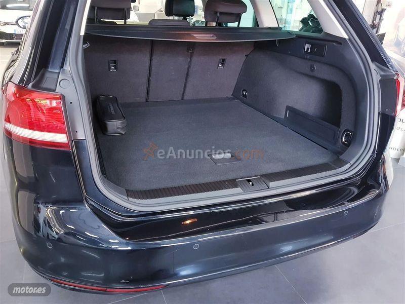 Volkswagen Passat Variant Advance 2.0 TDI 150CV BMT de 2016 con 116.000 Km por 17.900 EUR. en Barcelona