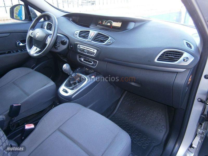 Renault Scenic Emotion dCi 110 eco2 de 2011 con 152.689 Km por 7.700 EUR. en Malaga