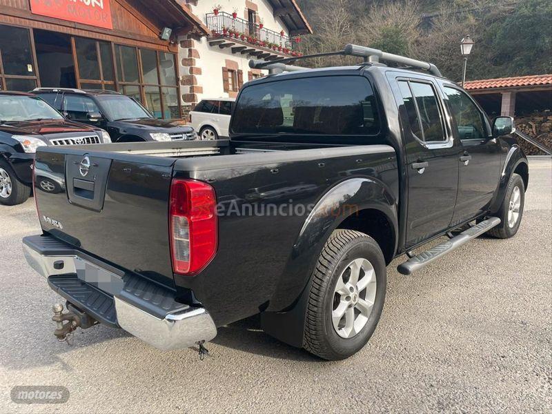 Nissan Navara 4X4 Doble Cabina LE Tecnologico de 2008 con 155.000 Km por 16.500 EUR. en Navarra