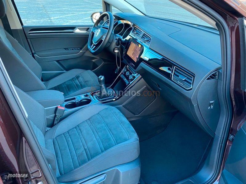 Volkswagen Touran Sport 1.4 TSI 110kW 150CV de 2018 con 48.290 Km por 21.900 EUR. en Madrid