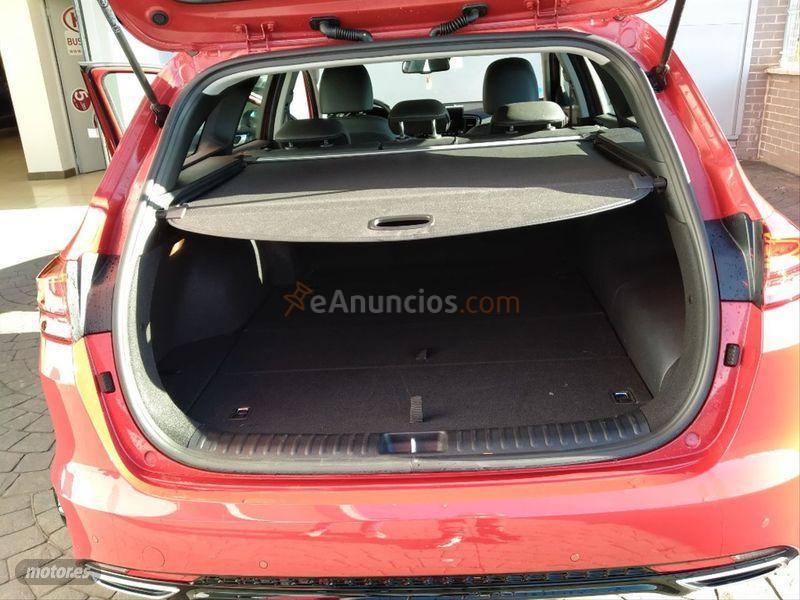 Kia Ceed SW Tourer 1.6 GDi PHEV 104kW 141CV eTech de 2021 con 12.001 Km por 28.400 EUR. en Leon